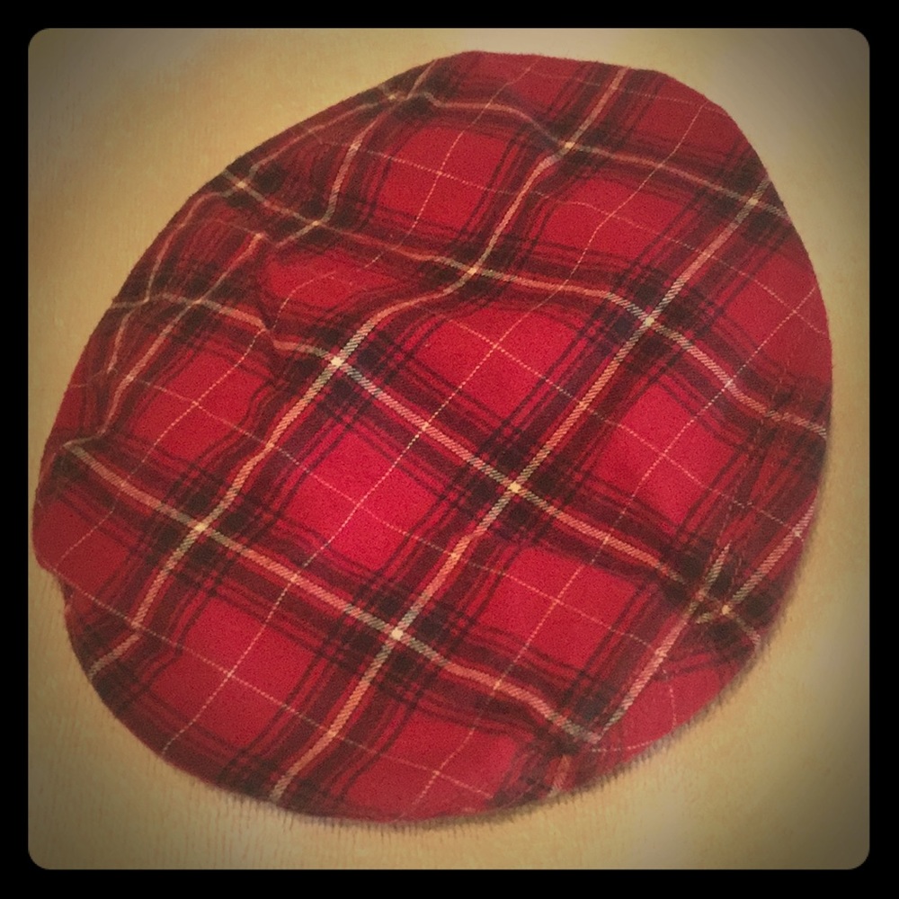 Beret hat